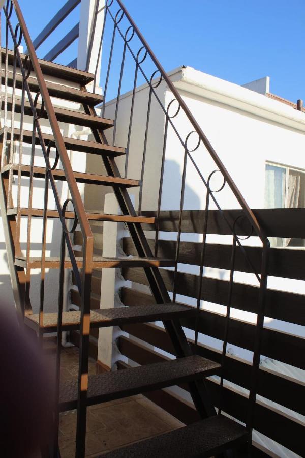 Spacious Rooftop House W/ King Bed Тихуана Экстерьер фото